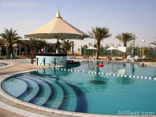 Al Mafraq Hotel 17